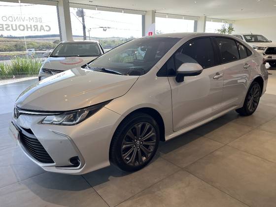 TOYOTA COROLLA 2.0 VVT-IE FLEX XEI DIRECT SHIFT TOYOTA COROLLA 2.0 VVT-IE FLEX XEI DIRECT SHIFT